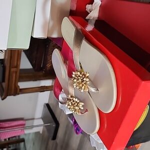 TALBOTS 1'  SANDALS 👡